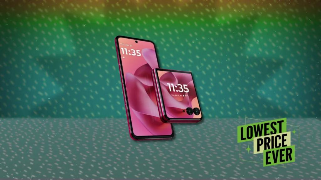 This Motorola Razr+ Is on Sale for $400 Right Now