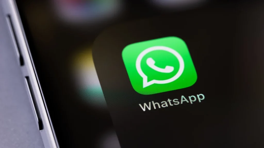 You Can Finally Have Two WhatsApp Accounts on Your iPhone