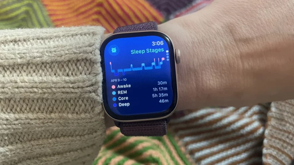 Here's What 'Core Sleep' Really Means, According to Your Apple Watch