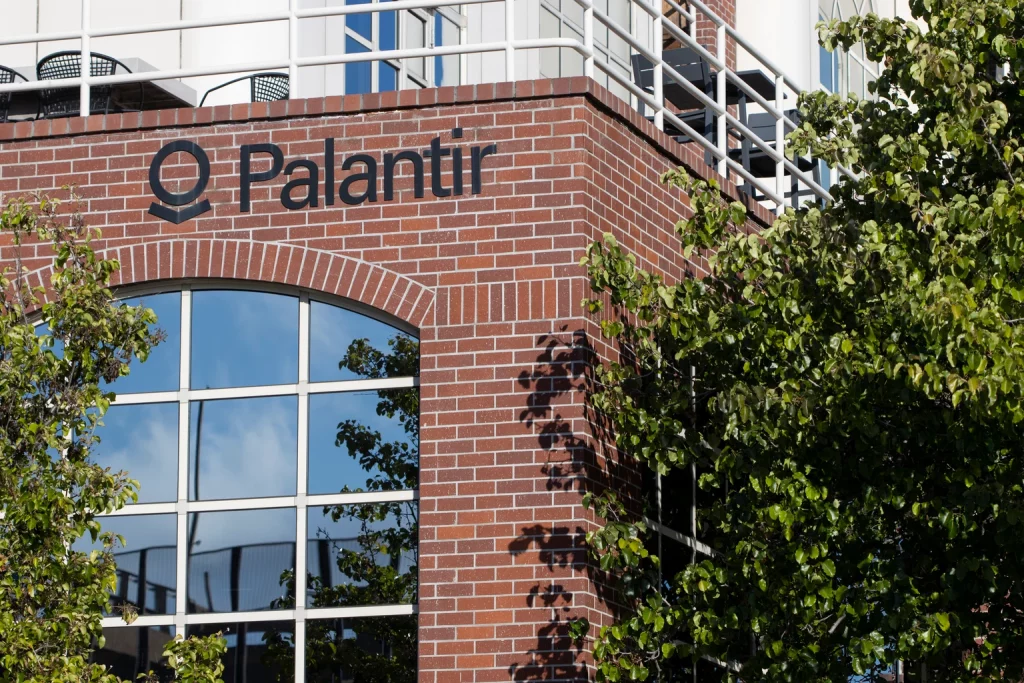 Palantir: A High Reward/Risk Strategy For A Fairly Valued Stock (NASDAQ:PLTR)