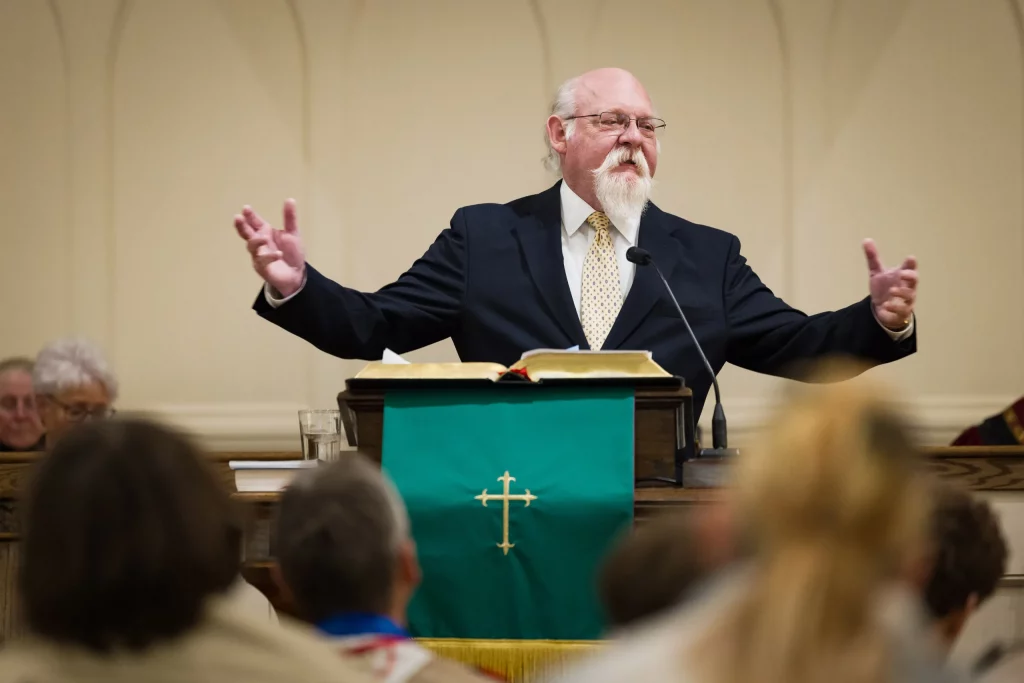 These Church Members Disagree on Politics. Together They’re Wiping Out Medical Debt